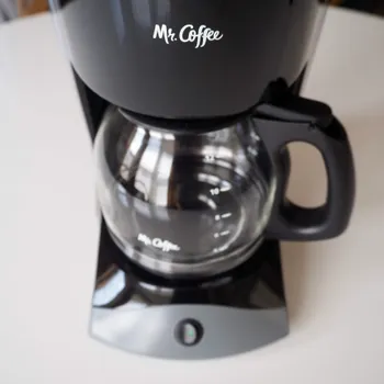 How to Clean a Coffee Maker Without Vinegar (3 Easy Methods)