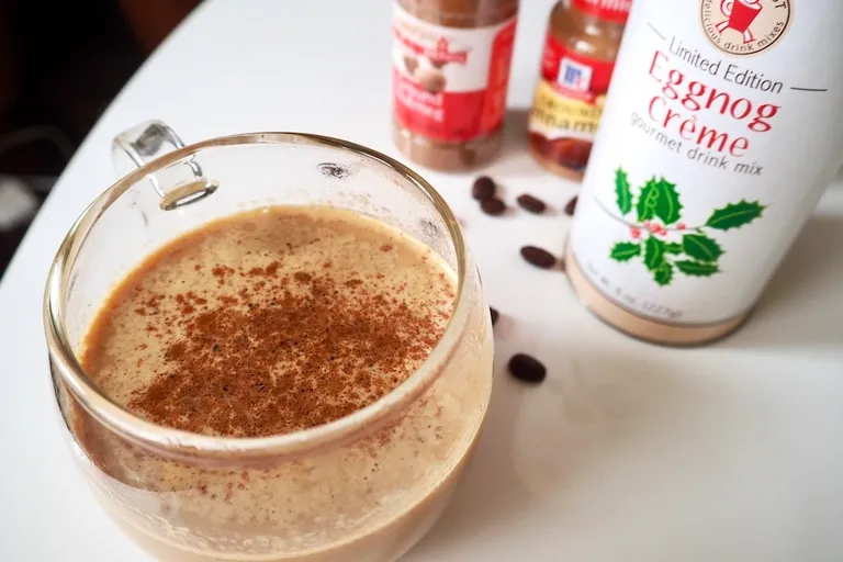 How to Make an Eggnog Latte at Home (Starbucks Dupe)