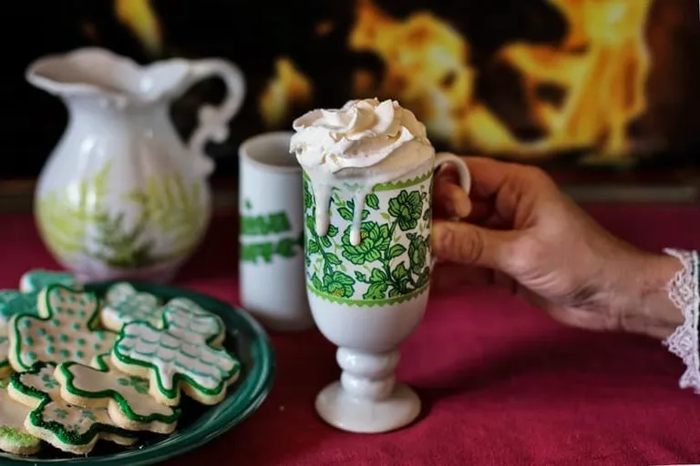 6 St Patrick’s Day Coffee Recipes: Irish Mix in Hot & Iced Drinks