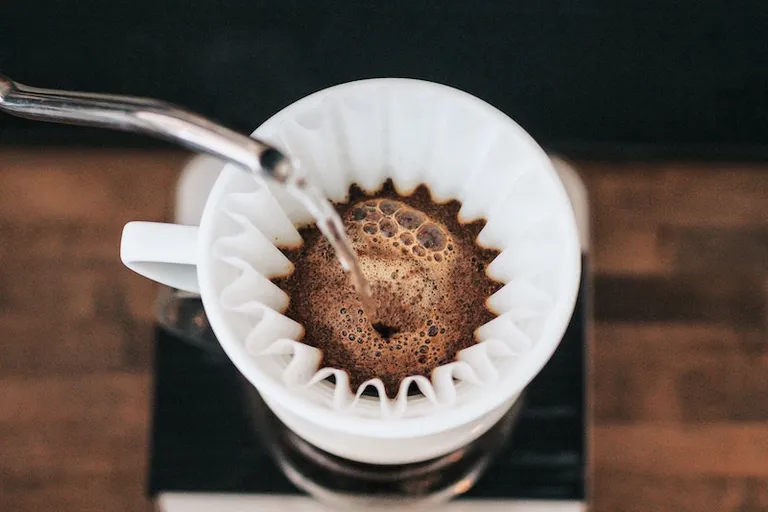Coffee to Water Ratio Calculator: Measure How Much Coffee You Need