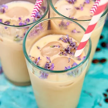 Iced London Fog Latte (Simple & Refreshing)