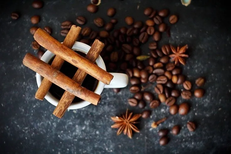 Cozy Homemade Cinnamon Coffee Recipe (Easy Steps)