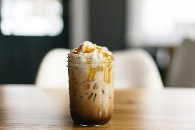 Keurig Iced Caramel Macchiato Recipe (Delicious!)