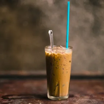 Delicious Iced Mocha Recipe (Easy Steps With Pictures)