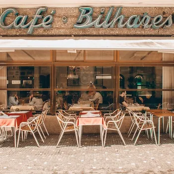 The History of Coffee Houses: Centuries of Cafés!
