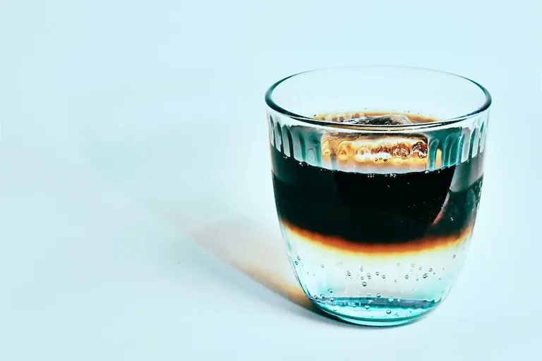 Easy Iced Coffee Lemonade Recipe (A Refreshing & Sweet Mix)