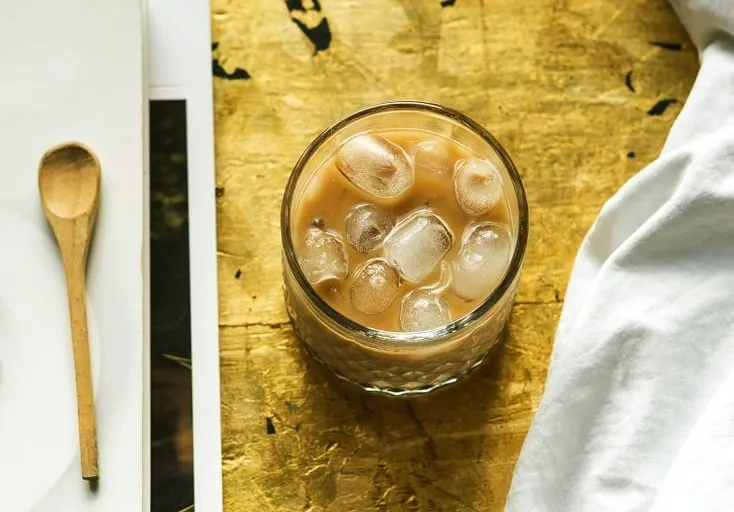 Iced Cappuccino Recipe to Make at Home: Easy & Refreshing