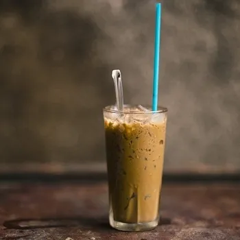 How to Make Dunkin Donuts Iced Coffee (Easy Recipe)
