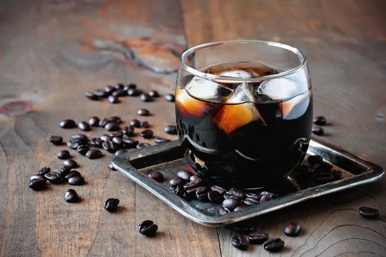 Delicious Black Russian Recipe: Easy & Impressive