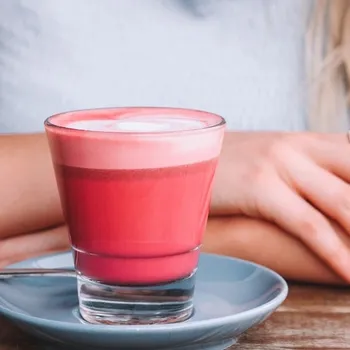 Velvety Beet Latte Recipe (Simple Steps)