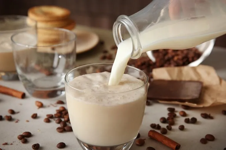 Cinnamon Coffee Creamer Recipe (A Spiced Treat!)