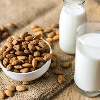 Can You Froth Almond Milk? 3 Easy Methods