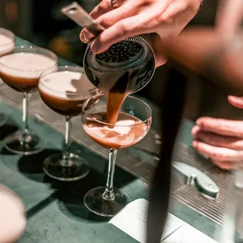 9 Hot Coffee Cocktails (Recipes & Brewing Tips)