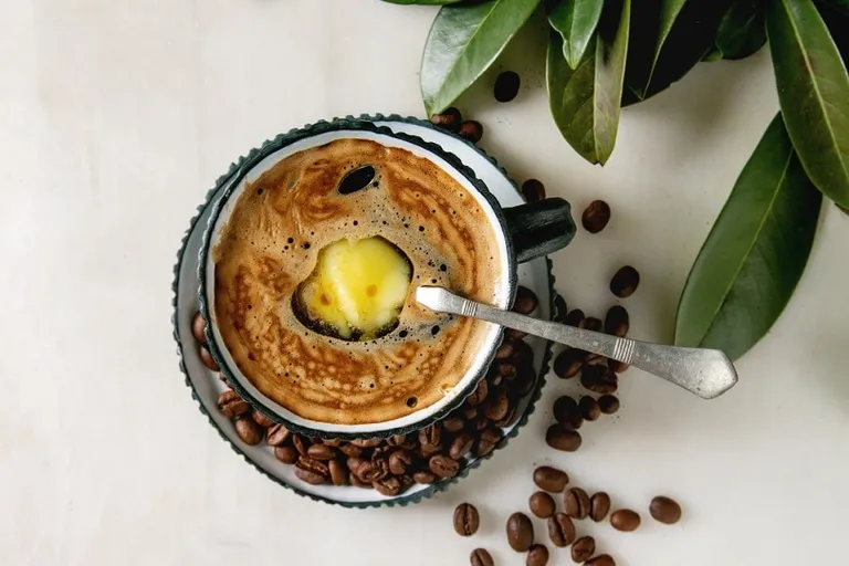 Easiest Bulletproof Coffee Recipe (Delicious & Fast)