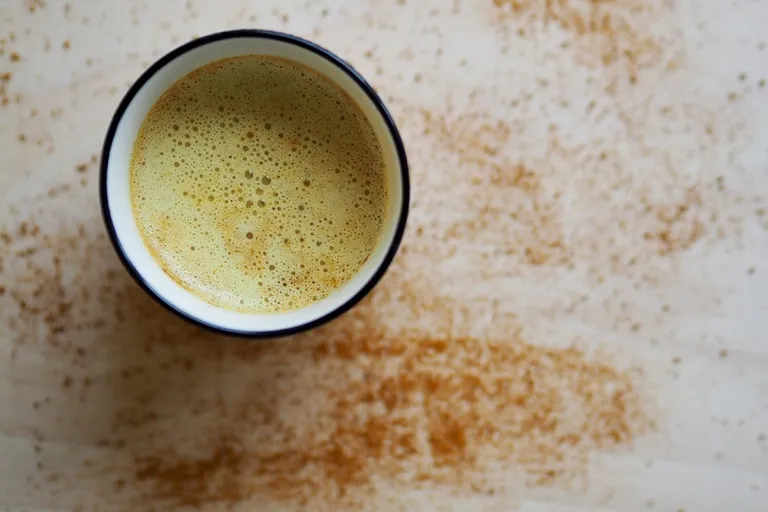 Turmeric Coffee: Health Benefits & Recipe!
