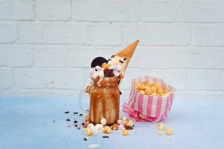 What Are Freakshakes? Dessert Milkshake Guide & Recipe