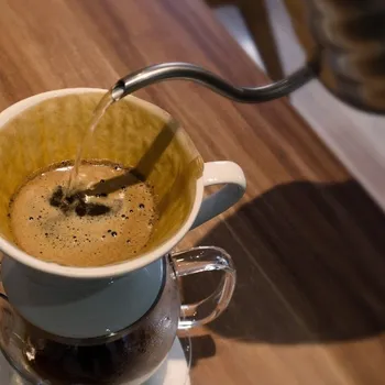 Coffee for Hair Growth: Benefits & How to Use It