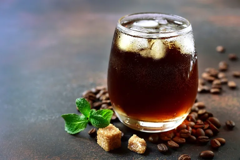 7 Delicious Iced Coffee Cocktail Recipes (With Pictures)