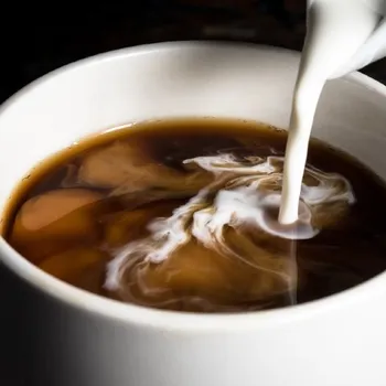 Can You Freeze Coffee Creamer? 3 Methods of Freezing Creamer