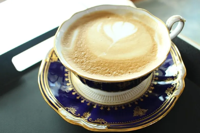 The Perfect Tea Latte: Simple 3-Step Recipe!