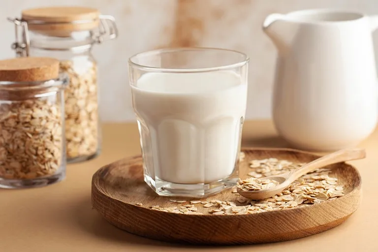 Does Dutch Bros Have Oat Milk? How to Order