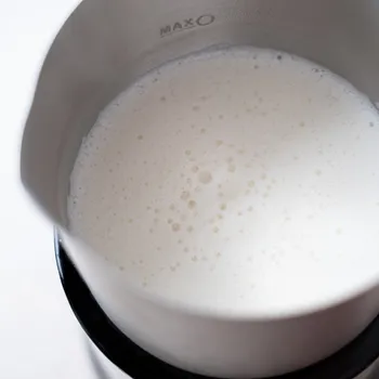 Can You Froth Oat Milk? Expert Tips & Tricks