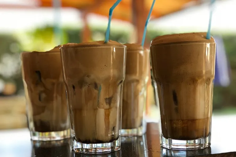 Authentic Greek Frappé Recipe: Simple Steps & Tips
