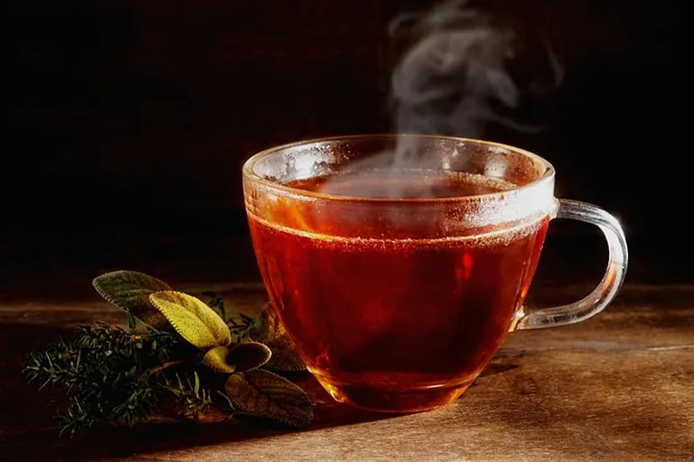 How Much Caffeine Is In Oolong Tea? (Detailed Breakdown!)
