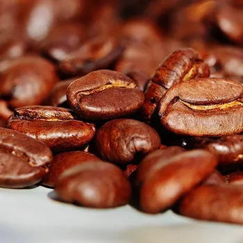 9 Coffee Benefits for Skin & Hair: Amazing Scientific Facts