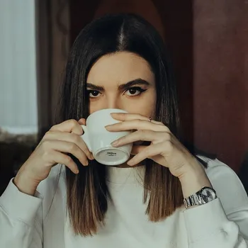 What's the Recommended Daily Caffeine Intake for Women? Facts & FAQ