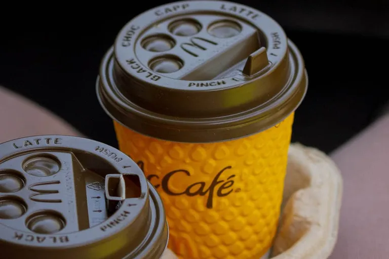 How Much Caffeine is in a McDonald's Latte? 2026 Breakdown