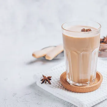 How To Make a Chai Tea Latte at Home (Easy Recipe)