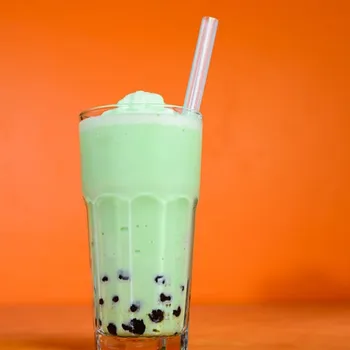 How to Make Honeydew Milk Tea at Home: The Simple Recipe
