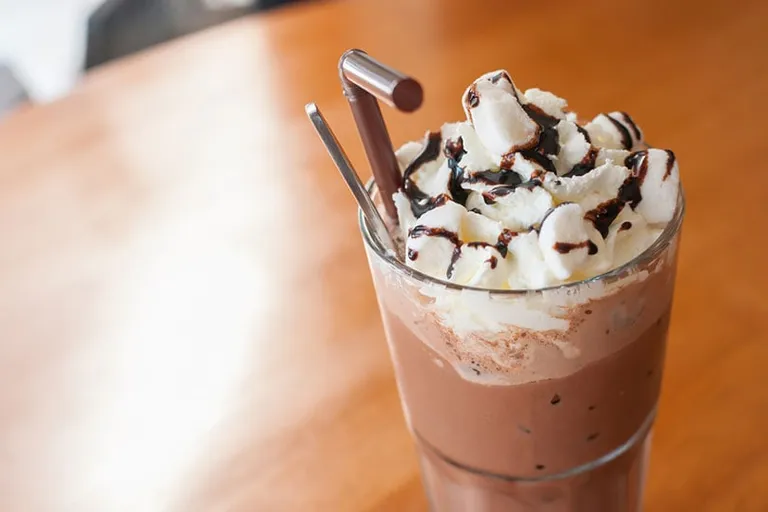 How Much Caffeine Is in an Arby’s Jamocha Shake? 2026 Breakdown