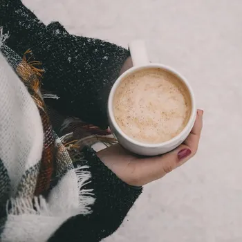4 Winter Latte Recipes to Keep You Warm: Cozy & Delicious