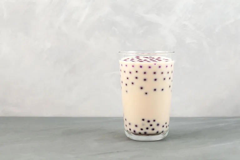 Sweet & Satisfying Vanilla Milk Tea Recipe: The Easy Steps