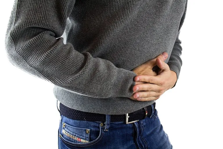 Why Does Coffee Make My Stomach Hurt? Top 3 Reasons & Solutions