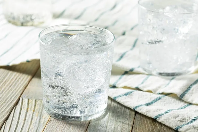 How Much Caffeine Is in Limitless Sparkling Water? 2026 Breakdown