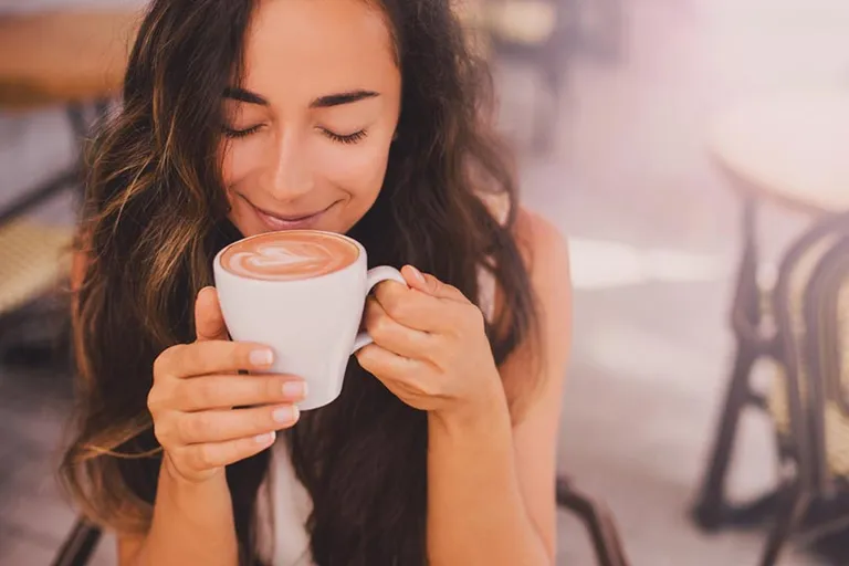 Does Caffeine Affect Women More Than Men? Health Facts & Gender Differences