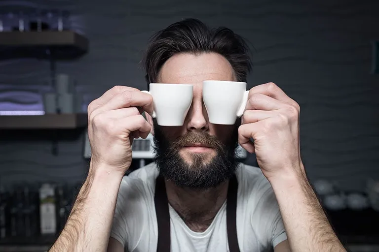How to Make a Fake Beard With Coffee Grounds: Easy Steps!