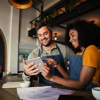 8 Effective Ways to Advertise Your Coffee Business: Expert Tips
