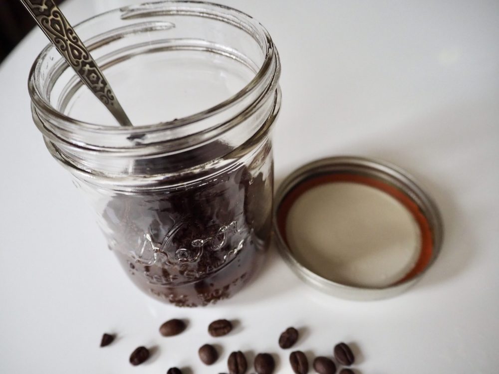 Stir the coffee grounds and water