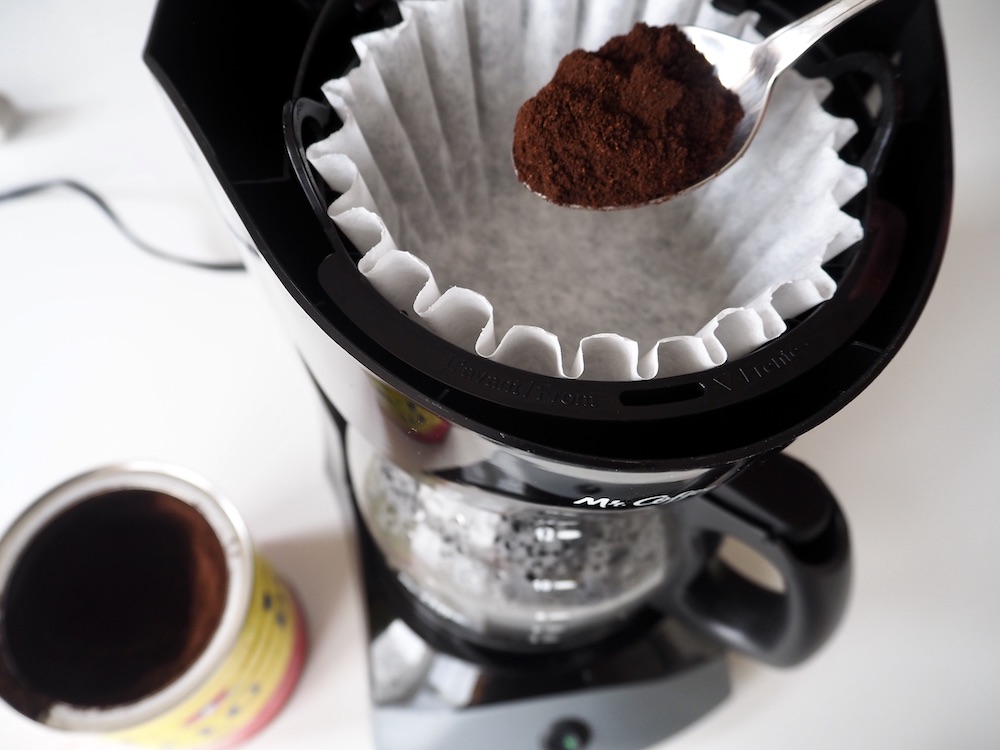 Pour in and tamp espresso grounds