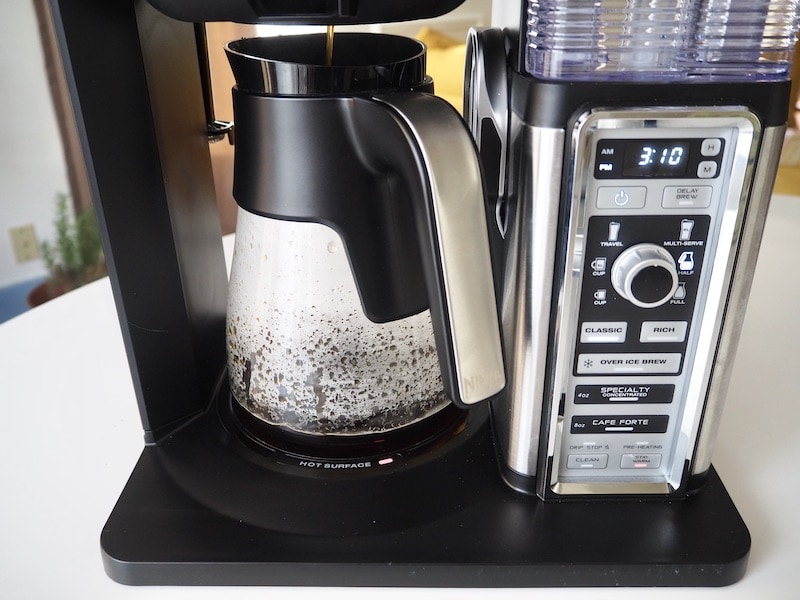 Ninja Coffee Bar brewing