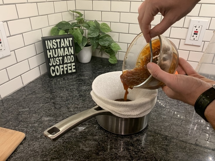 Add jelly to bag