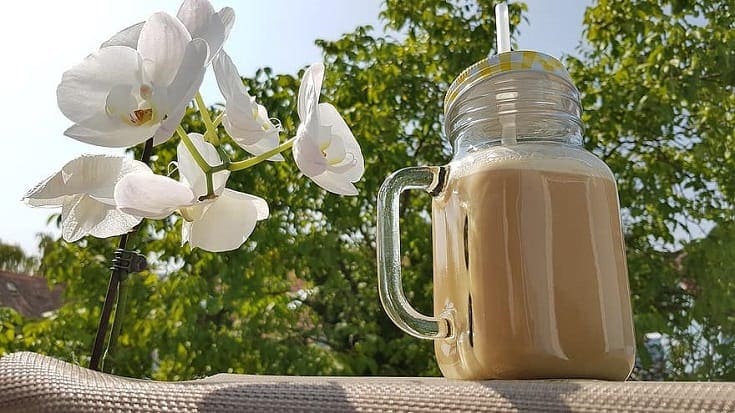 Cinnamon Coconut Latte
