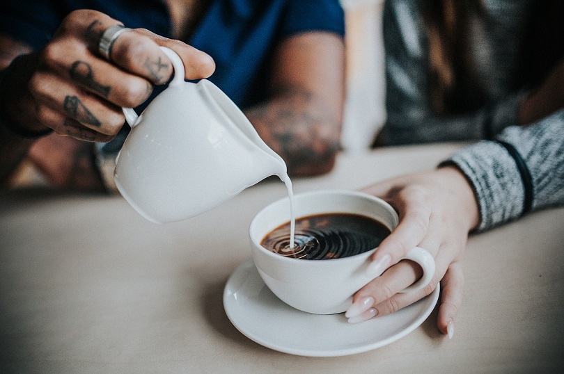 coffee-pour-pixabay