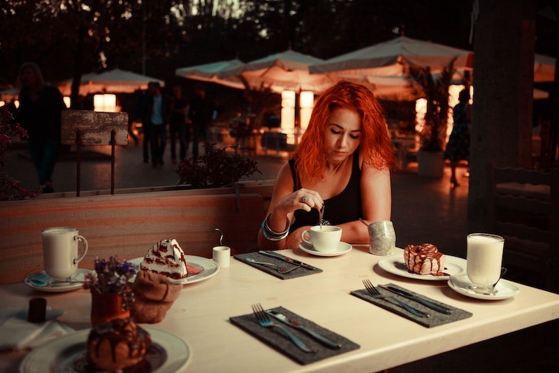 after dinner coffee with dessert