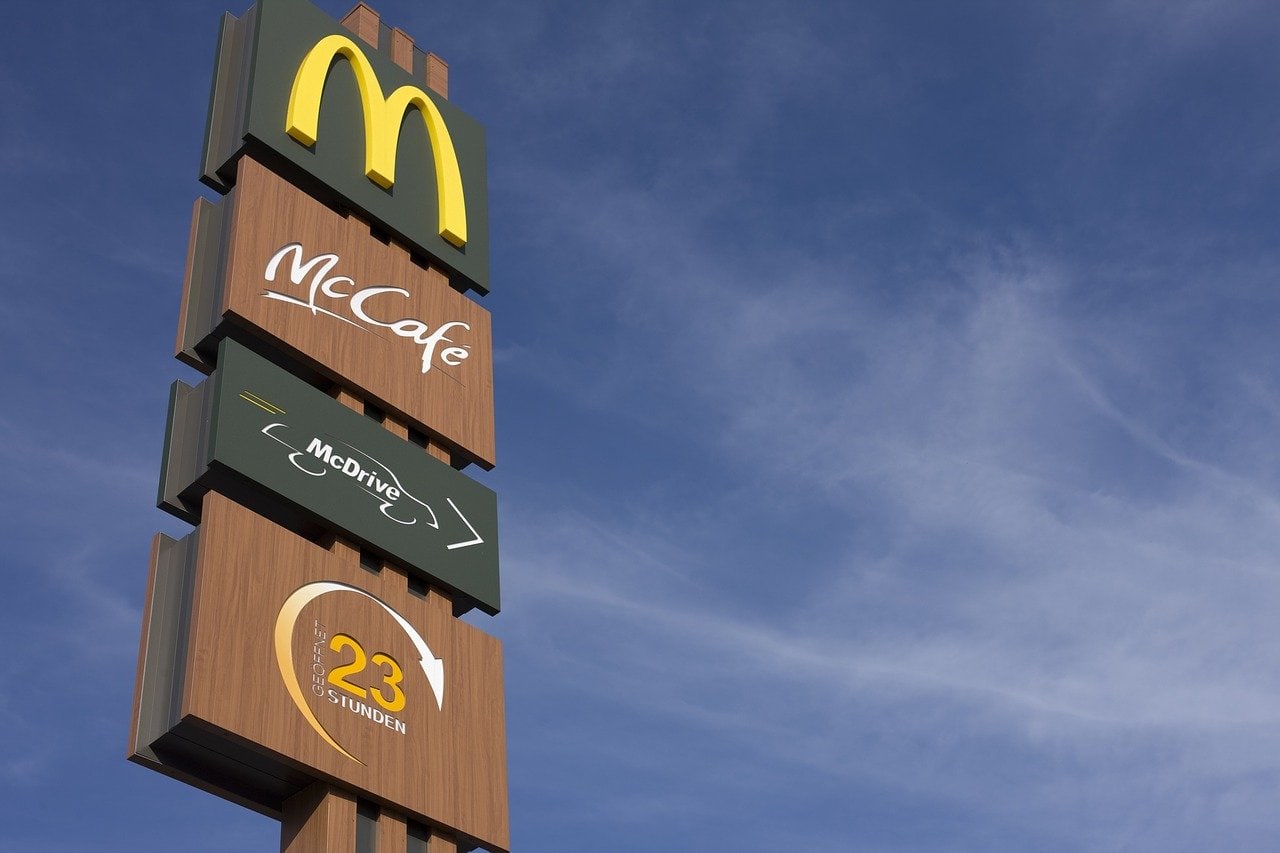 mcdonalds mccafe signage