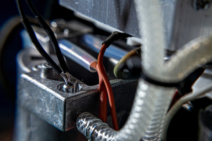 wires inside of a coffee machine